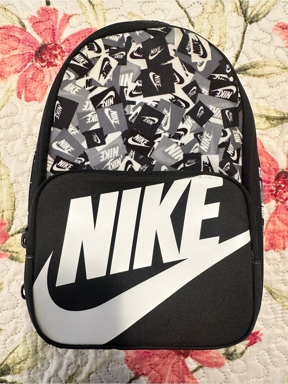 Nike Black and White Kids lunchbox